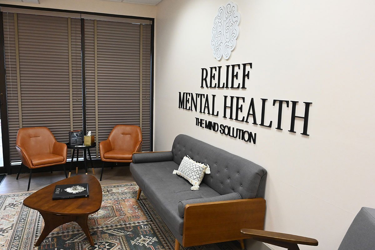 Rockford IL | Relief Mental Health | TMS - SPRAVATO - Therapy